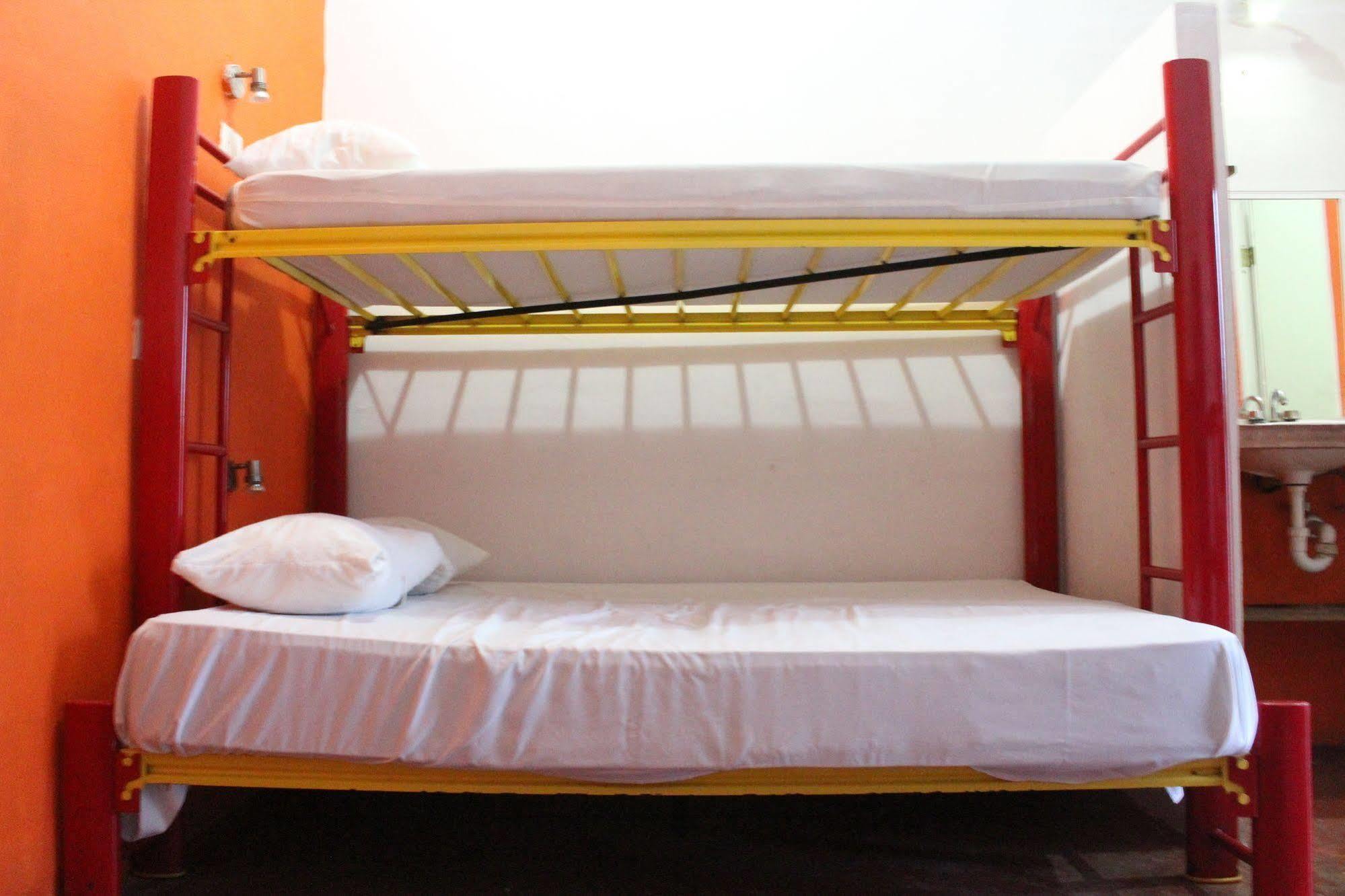 Hostal Vive La Vida Playa del Carmen Kültér fotó